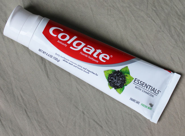 What is the main ingredient in Colgate Charcoal Clean Toothpaste?
